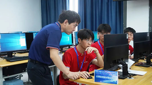 NLC电子(中国)集团