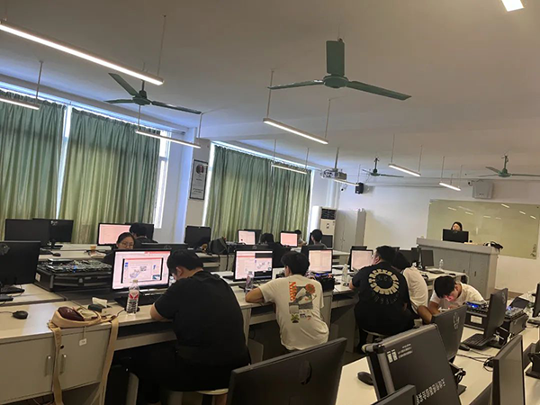 NLC电子(中国)集团